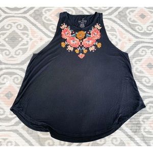 American Eagle Outfitters Tops - American Eagle Soft & Sexy Embroidered Tank American Eagle Outfitters Tops - American Eagle Soft & Sexy Embroidered Tank
